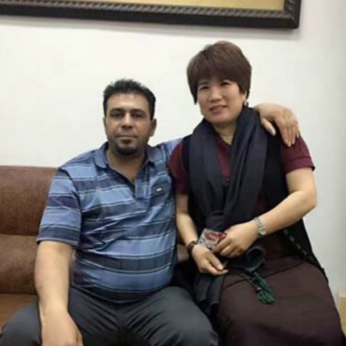 东升国际官网饰品厂的老客户阿巴斯