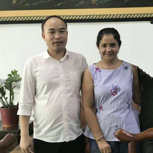 印度客户来东升国际官网饰品厂