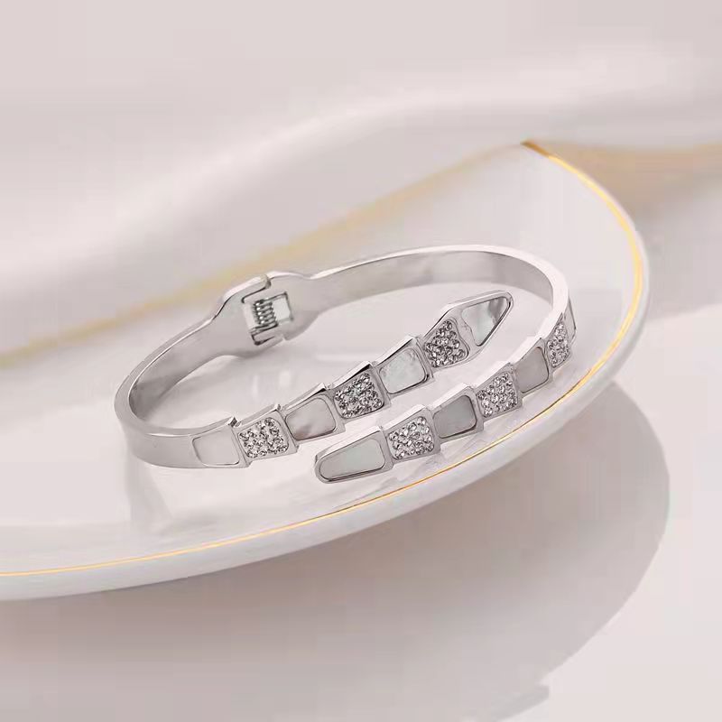 东升国际官网-钻营健全,你我一路成长