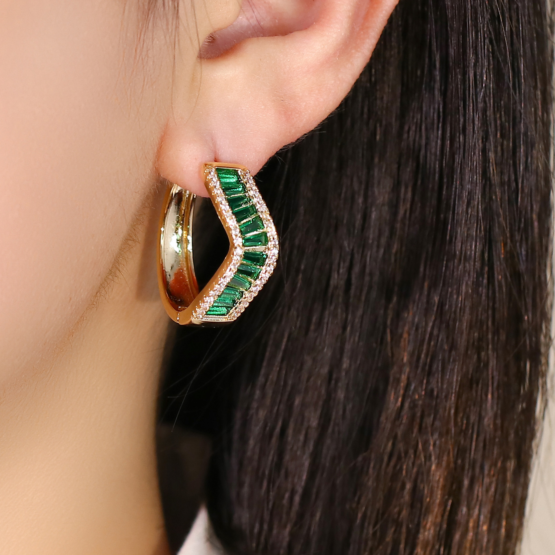 东升国际官网-钻营健全,你我一路成长