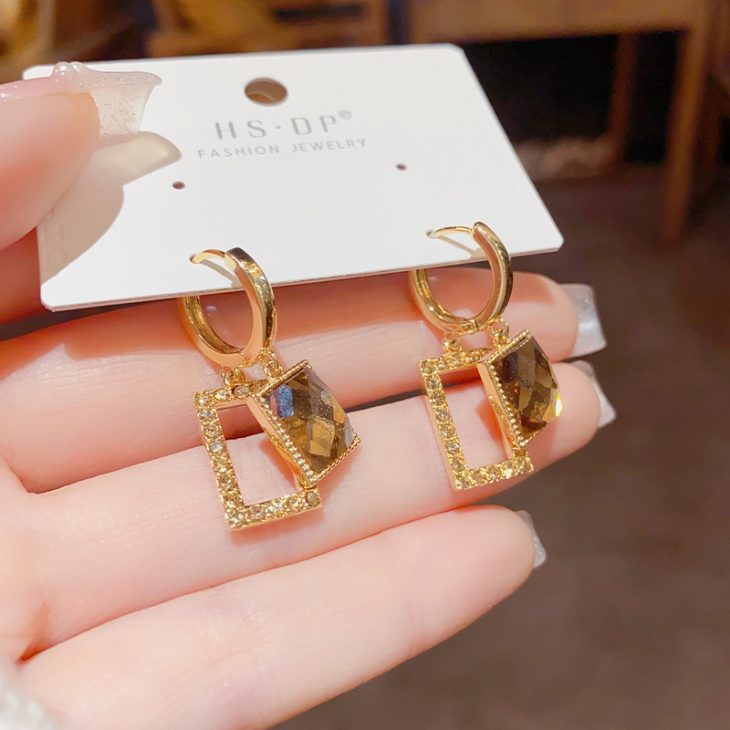 东升国际官网-钻营健全,你我一路成长