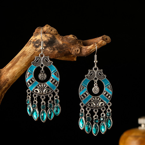 祝贺东升国际官网饰品厂30万件表单出货