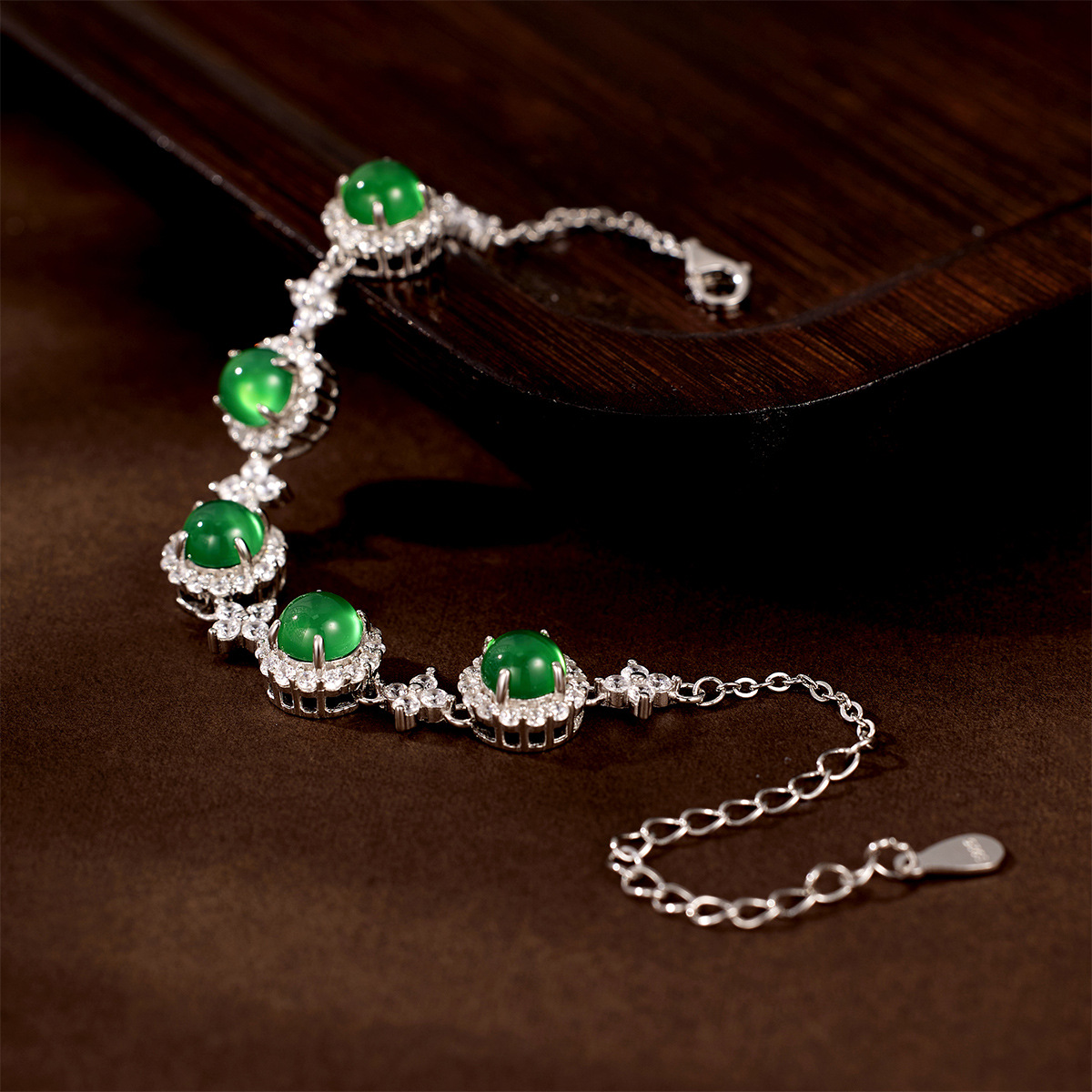 东升国际官网-钻营健全,你我一路成长