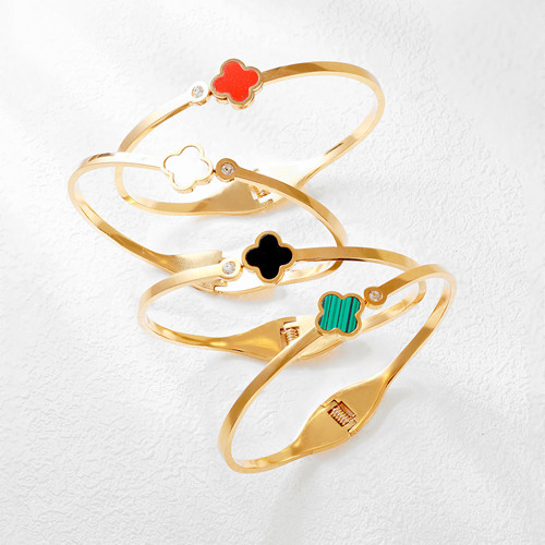 消费者喜欢不锈钢饰品吗