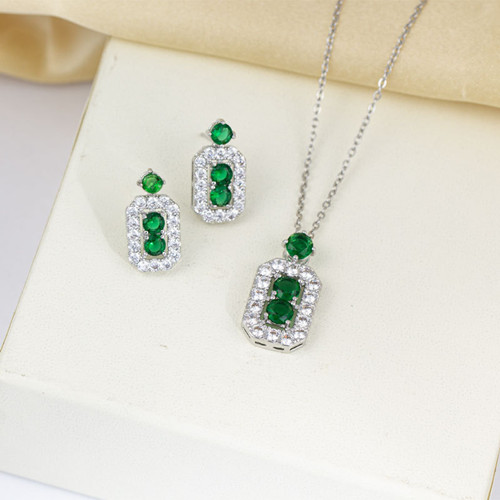 仿牌饰品厂的出产流程是怎么的