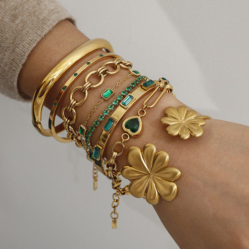 不锈钢饰品常见的出产工艺 