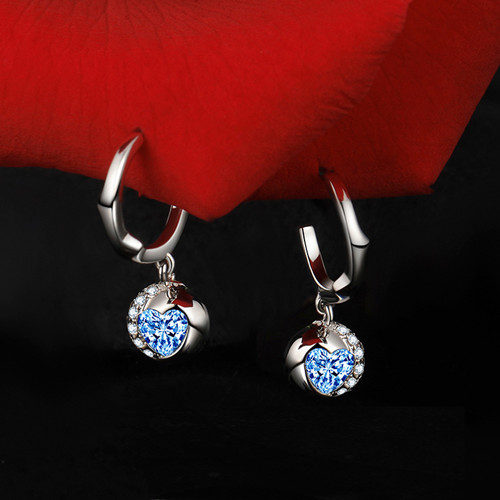 银饰品厂的利润