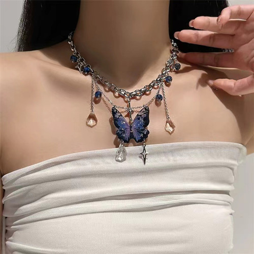 首饰厂规模在缩幼