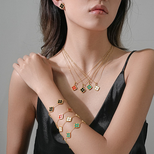 平价也能占有高级感，钛钢饰品做到了