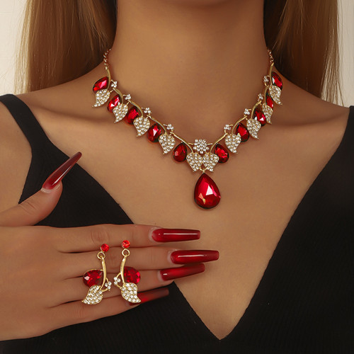 东升国际官网饰品厂用实惠好货，打造双赢合作