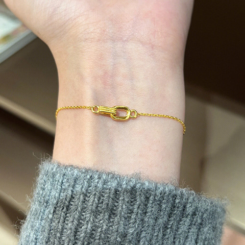 银饰品正确搭配：3个准则穿出高级感