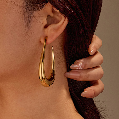 幼型不锈钢饰品厂若何提升竞争力